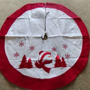 35"Christmas Tree skirt Red White Plaid Snowman Snowflakes Fleece